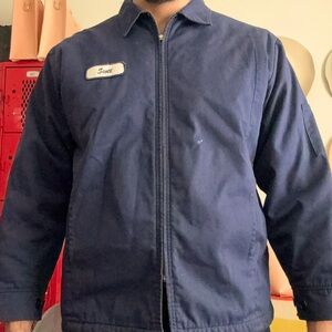 Un Wear
by UniFirst
L-RG